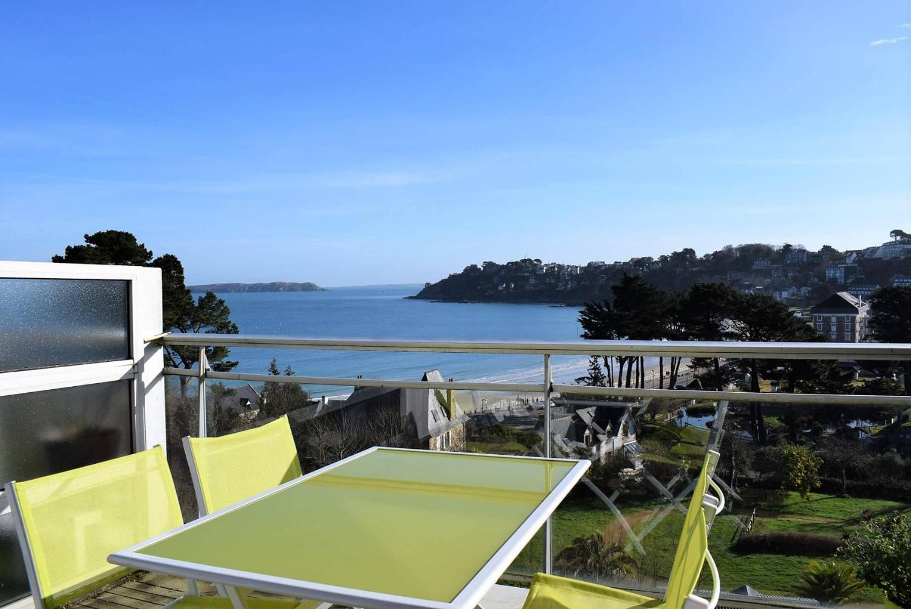 Appartement 2-4 Pers Vue Mer Exceptionnelle Avec Terrasse A Perros-Guirec - Ref 908 Kültér fotó